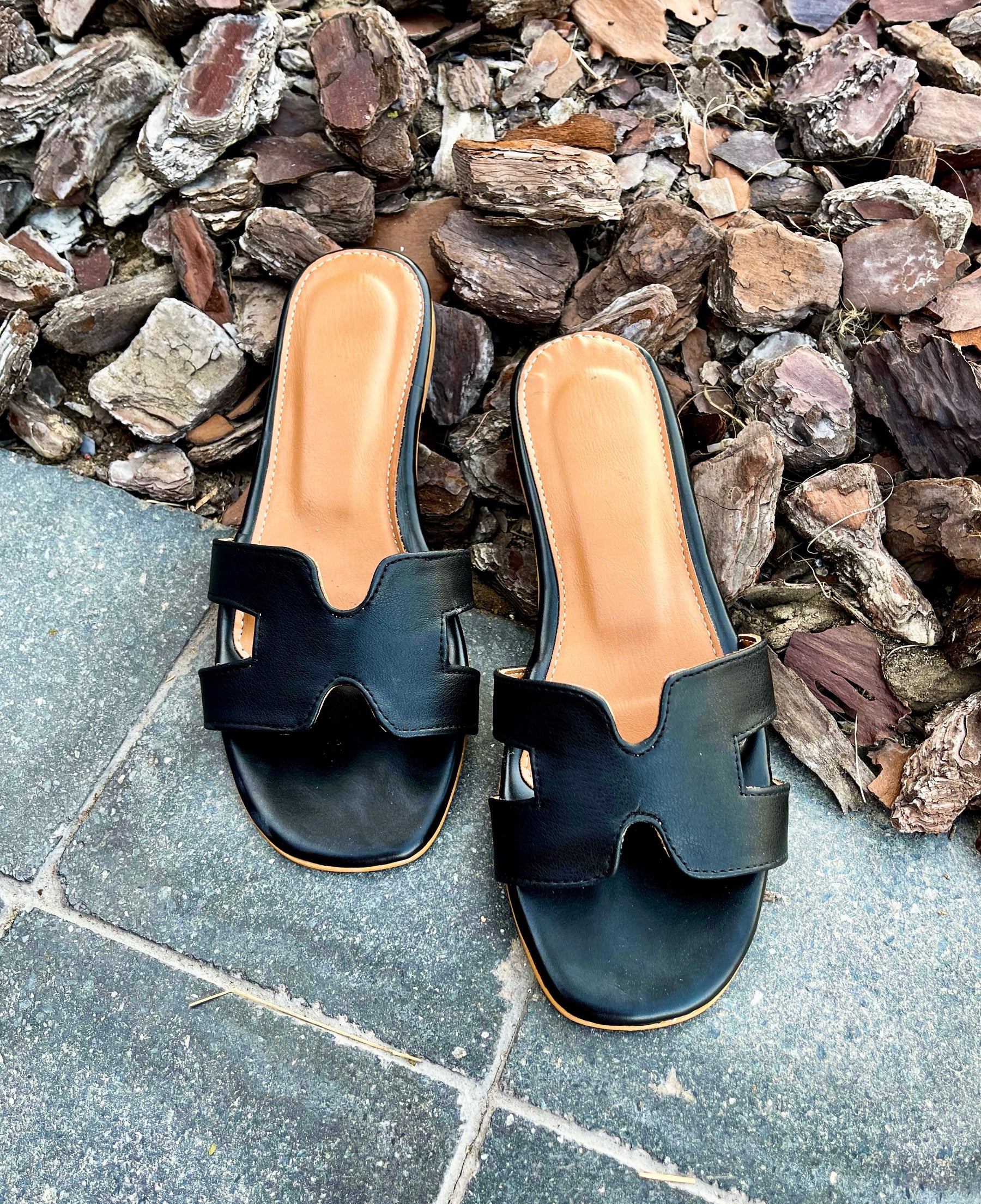 Women’s Black Slides