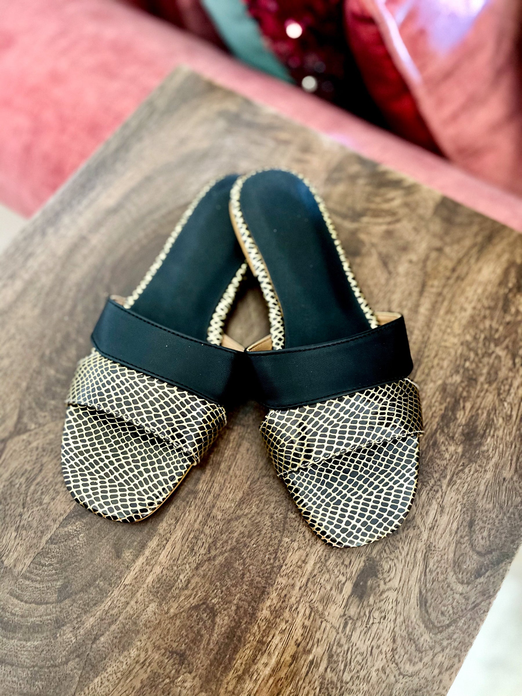 Black Colourblock Slides