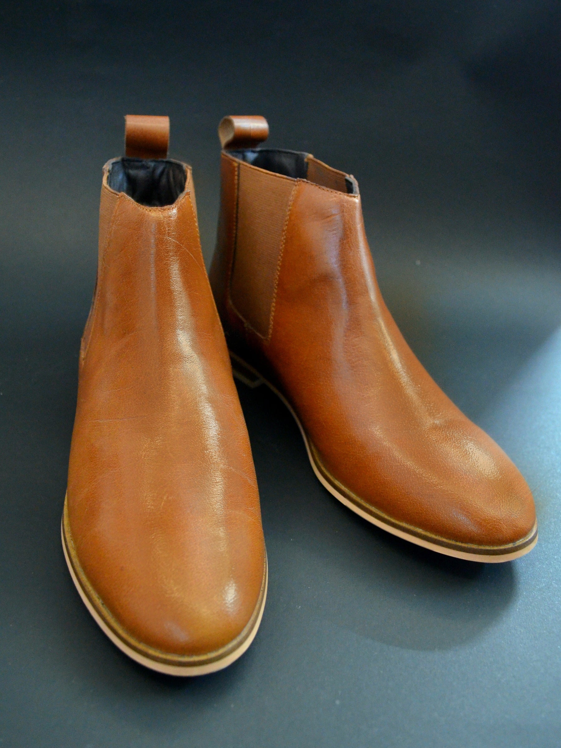 Women’s Tan Brown Chelsea Boots