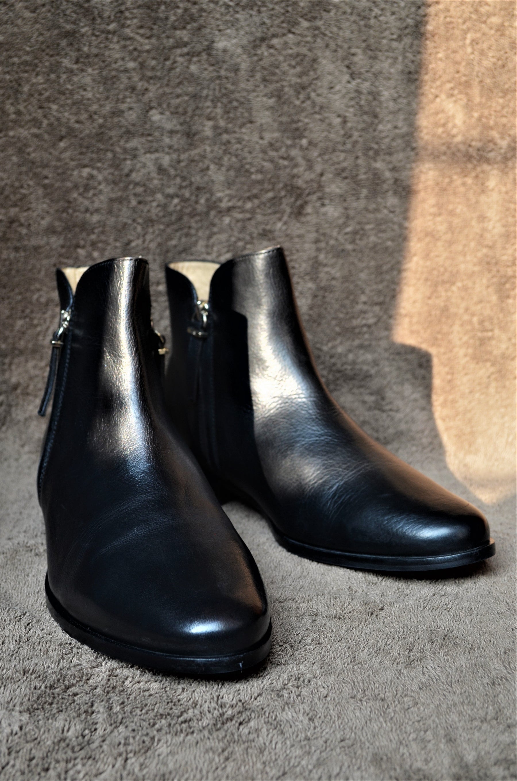 Women Black Leather Ankle Boot