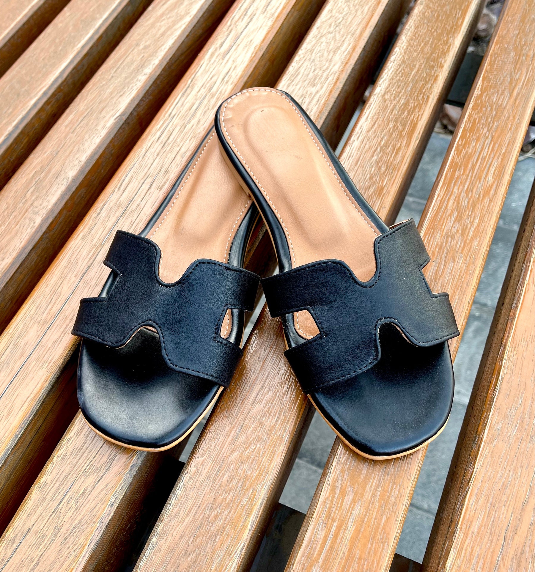 Women’s Black Slides